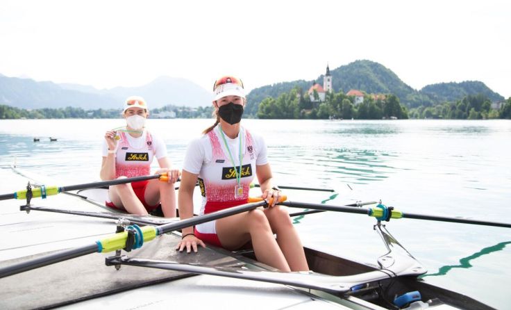 Laura Swoboda (vorne) mit Mannschaftskollegin Emma Gutsjahr im Doppel-Zweier (Foto: privat)