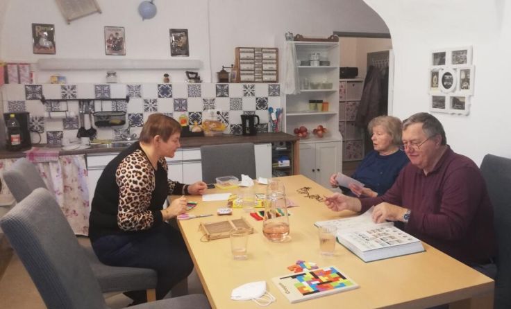 Besonders die Gedächtnisübungen kommen bei den Senioren gut an. (Foto: privat)
