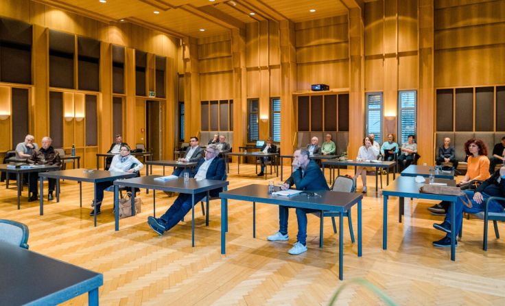 Präsentation im Gemeinderatssaal des Trauner Rathauses (Foto: Elephants 5)