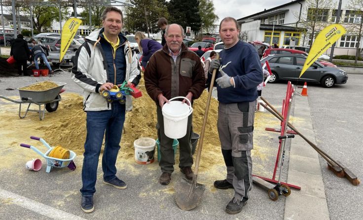Markus Hofko mit Paschinger Sandabholern. (Foto: Team Hofko)