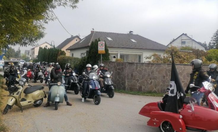  (Foto: Vespa Center Traun)