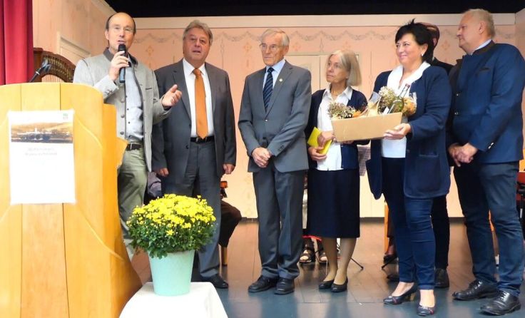 Die Präsentation der Häuserchronik stieß auf großes Interesse (Foto: Marktgemeinde Wilhering)