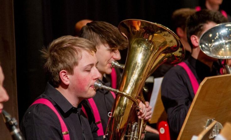 Das „BJO“ Linz-Land brilliert am 28. April im Forum Neuhofen. (Foto: Franz.Lina@gmx.at)