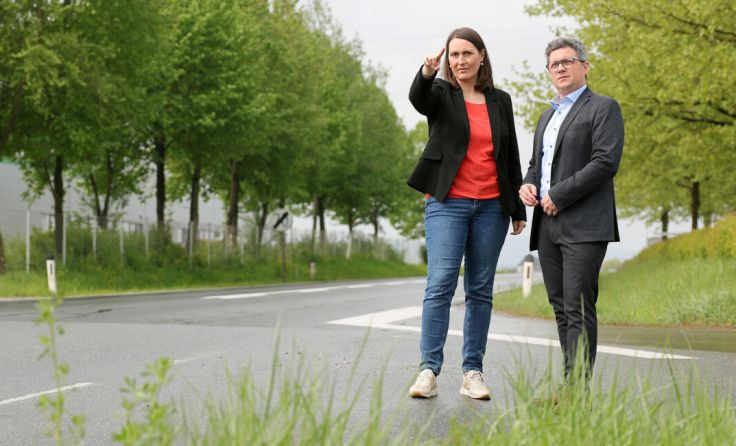 Christina Mühlböck-Oppolzer mit Landesrat Michael Lindner (Foto: Land OÖ/Stinglmayr)