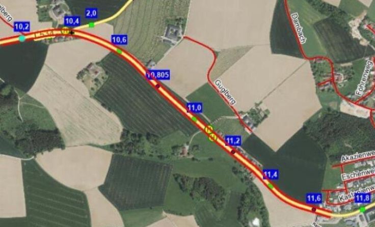 Der zu sanierende Abschnitt der Marchtrenker Straße. (Foto: Land OÖ)