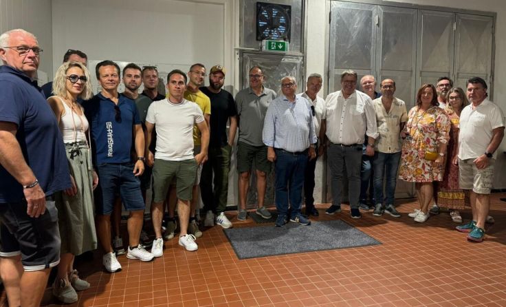Die Unternehmer waren von der interessanten Besichtigung beeindruckt. (Foto: privat)