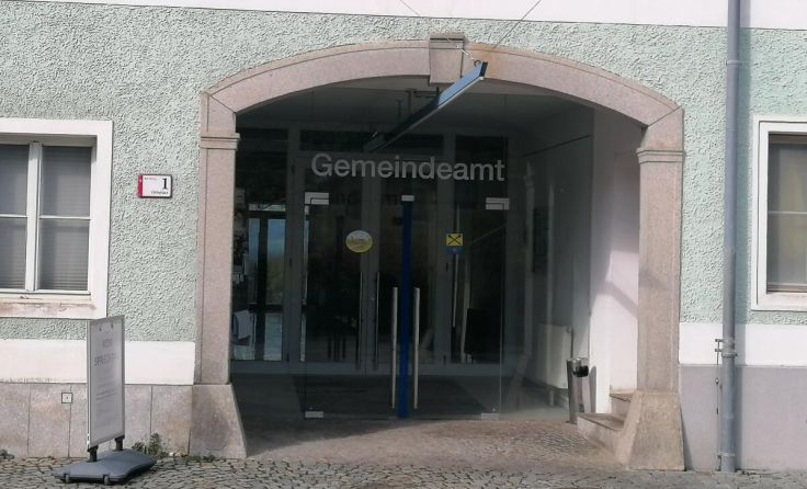 Der Gemeinderat verabschiedete den Finanzfahrplan für 2025. (Foto: Tips/Ramaseder)