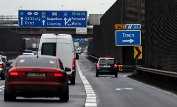 Mehr Lkw als am Brenner: Traun und Haid im Fokus des Schwerverkehrs