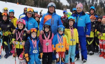 Junge Skitalente aus Linz-Land erobern die Wurzeralm