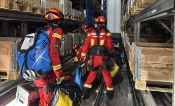 Höhenrettung im Hochregallager geübt