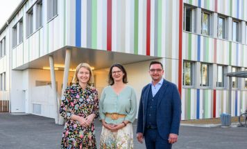 Modernisierte und erweiterte Volksschule St. Martin eröffnet