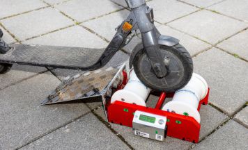 Traun verschärft Kontrollen bei E-Scootern