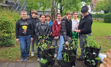 Trauner Mittelschule setzt starkes Zeichen mit Umwelttag