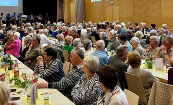 Mehr als 220 Gäste beim Kronstorfer Seniorentag