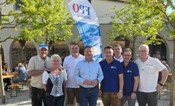 Brucknerplatz bei erster Mostkost gut besucht