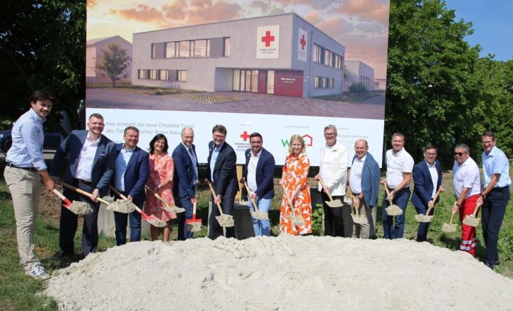 Feierlicher Spatenstich für die neue Rotkreuz-Ortsstelle in Traun. (Foto: OÖRK/ OS Traun Hellrigl)