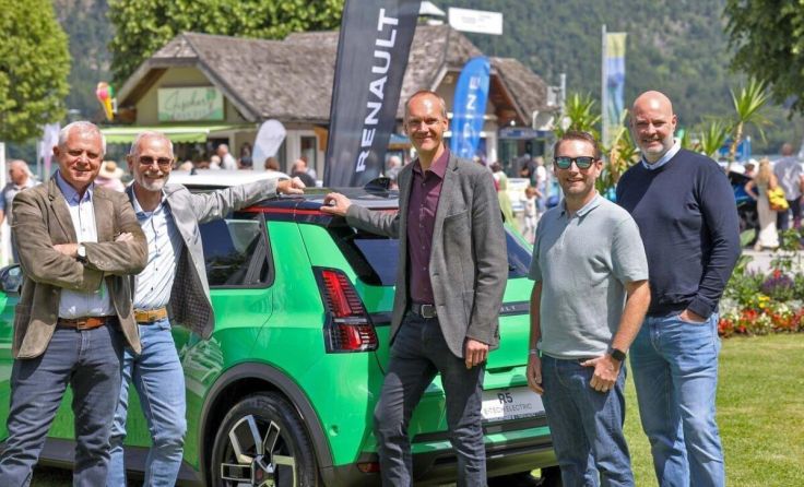 Jubiläumsfest am Wolfgangsee bei strahlendem Sonnenschein. (Foto: Sonnleitner GmbH)