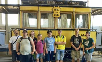 Jugendliche aus St. Isidor entdecken die Welt der Straßenbahn