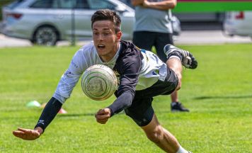 Sieg und Niederlage für Ennser Faustballer