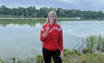 Astenerin Nadine Schall holt Silber bei Wasserski-WM