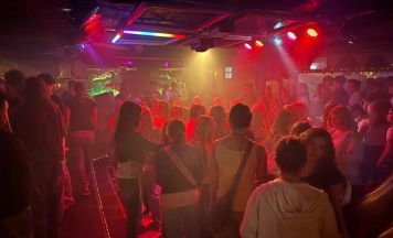 Neuhofen feierte bei der Jugenddisco