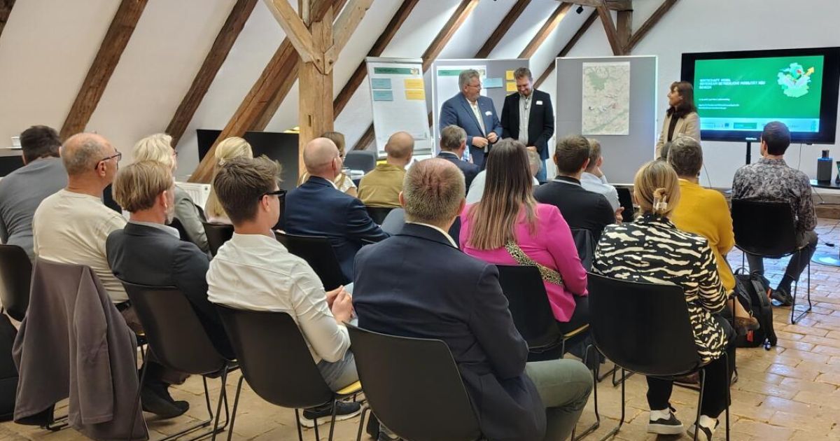 Firmen in Leonding und Pasching suchen Wege aus dem Pendlerstau