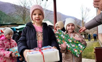 Traun sammelt wieder Geschenke in Schuhschachteln