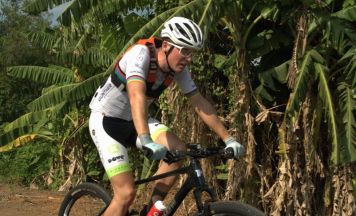 Lukas Kaufmann erfüllt sich Traum und radelt von Indien nach Nepal