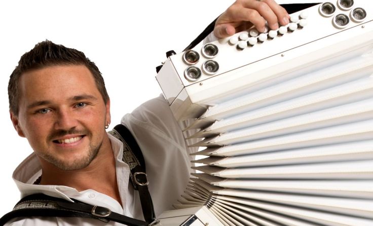 Schlager-Star Manuel Eberhardt wird die Besucher begeistern