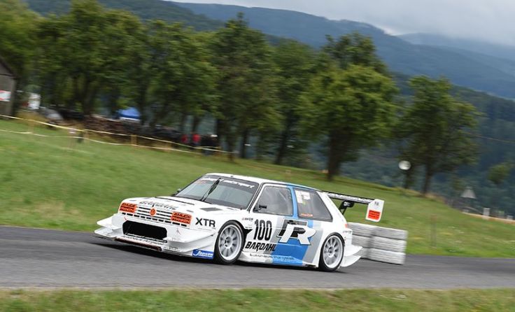 Karl Schagerl mit seinem seinem VW Golf Rallye TFSI-R (Foto: Franz Schuster/hillclimbfans.com)