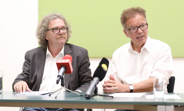 Christoph Lagemann (li.) und Rudi Anschober fordern Schutzmaßnahmen. Foto: Land OÖ/Ehrengruber