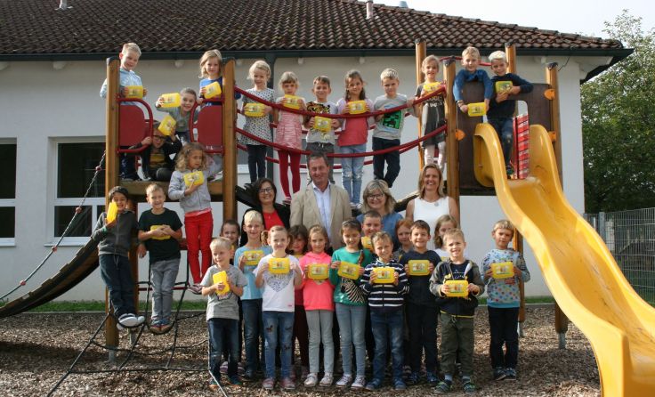 Die Erstklässler freuten sich über den Besuch des Bürgermeisters. Foto: Gemeinde St. Marien