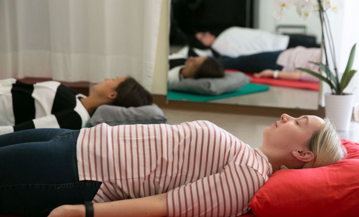 Während des Kurses gibt es die Möglichkeit der Kinderbetreuung. Foto: Caritas
