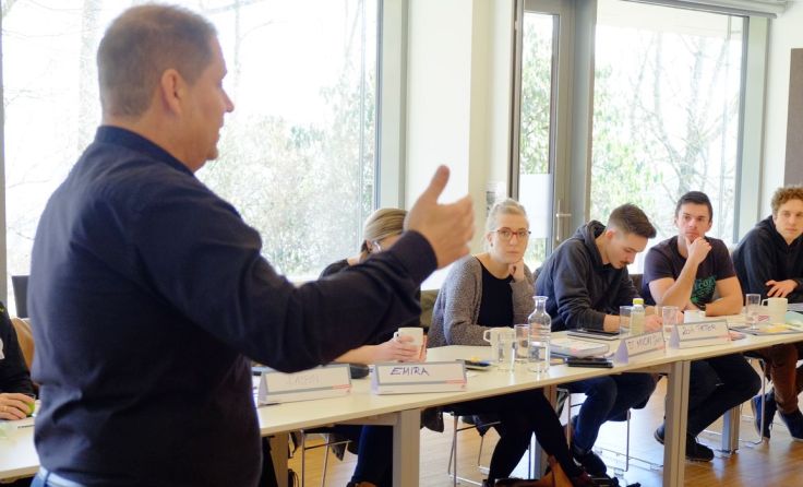 Die ÖGJ-JUZ-Leiter bei der Fortbildung zum aktuellen Thema „Cybermobbing“ Foto: JCUV