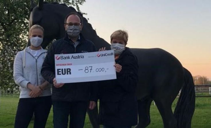 Vici Max-Theurer, OÖPS-Präsident Richard Kriechbaumer und Sissy Max-Theurer Foto: OÖPS