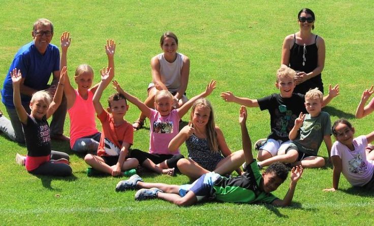 Die Kids der ersten Sportwoche im Juli mit ihren Betreuern. Foto: Union Neuhofen