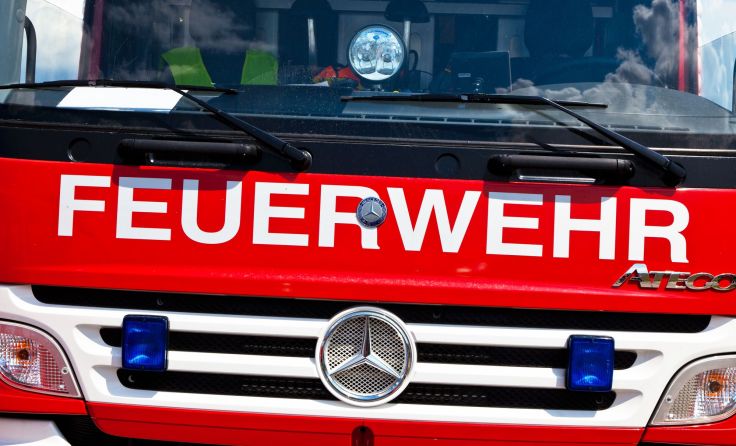 Ein Schulbus hatte bei Agonitz einen Reifenplatzer. Symbolfoto: Wodicka