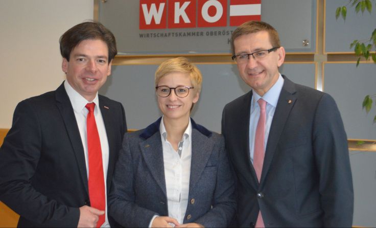 (V.l.) WKO-Obmann Aitzetmüller, Präsidentin Hummer, Landesrat Achleitner. Foto: WKOÖ