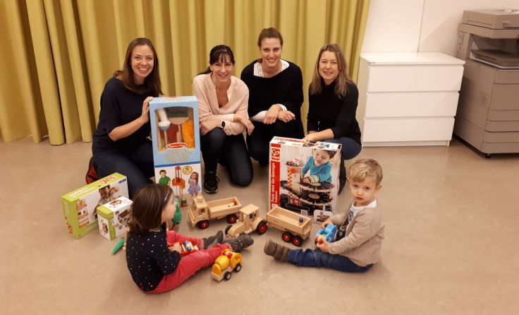 Große Freude bei den Kindern sowie den Pädagoginnen und Helferinnen Foto: OÖ Familienbund