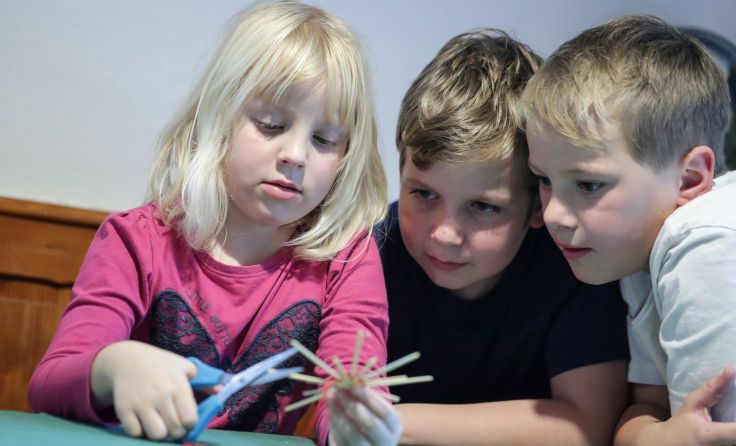 In den Loslassgruppen lernen Kinder spielerisch Selbstständigkeit. Foto: Weihbold