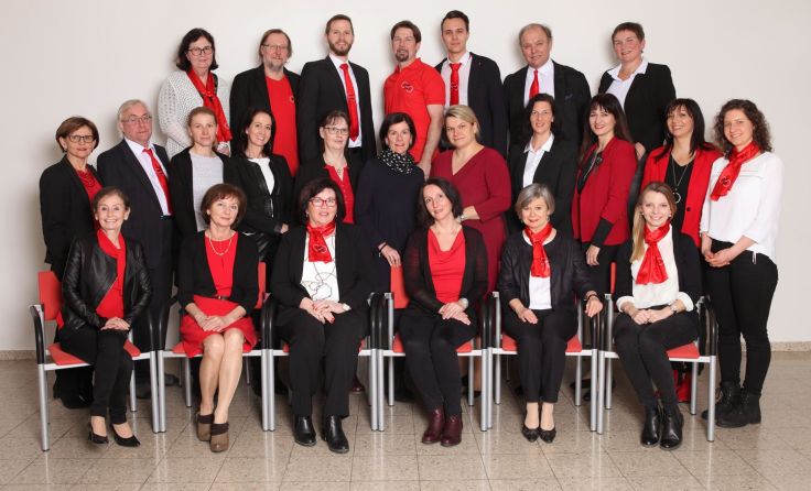 Der Lehrkörper der HAK Eferding freut sich auf neue Schüler. Foto: GMR