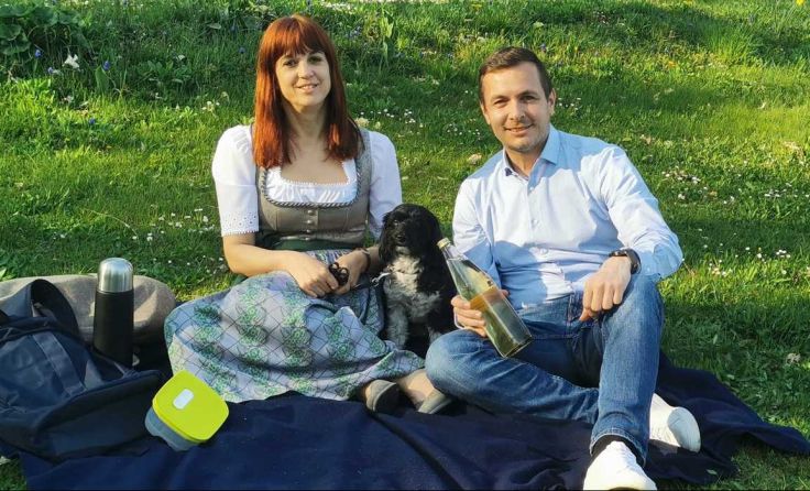 Bürgermeister Mario Hermüller und die Gemeinde laden zum Picknick. Foto: Privat