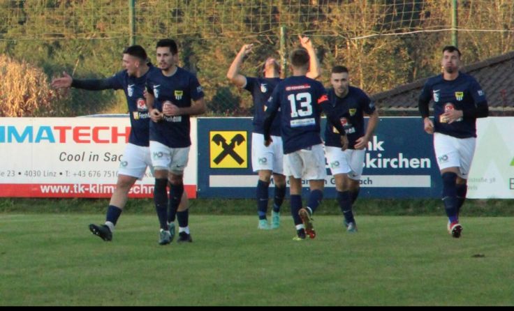 Grund zum Jubeln hatten auch die Gallspacher im Derby gegen die Union Meggenhofen. (Foto: Friedl)