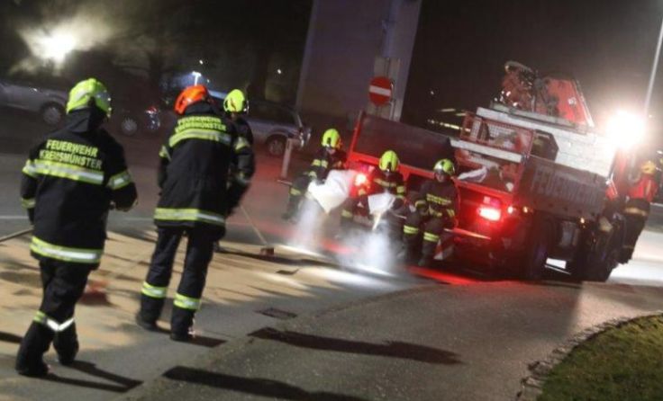 Die FF Kremsmünster hat viel zu tun. (Foto: FF Kremsmünster)