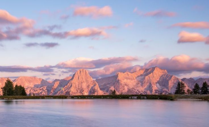 Sonnenaufgang auf der Höss. (Foto: Hinterramskogler)