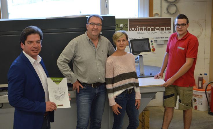 WKO-Obmann Klaus Aitzetmüller, Günther und Anita Wittmann, Philipp Bloderer (Foto: WKO Kirchdorf)
