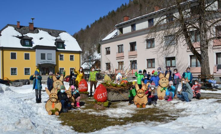 Die Gemeinde Rosenau wünscht Frohe Ostern. (Foto: Regina Berger)
