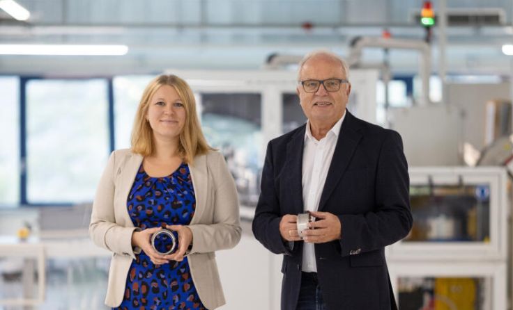 Christina Rami-Mark mit ihrem Vater Rudolf Mark (Foto: MARK)