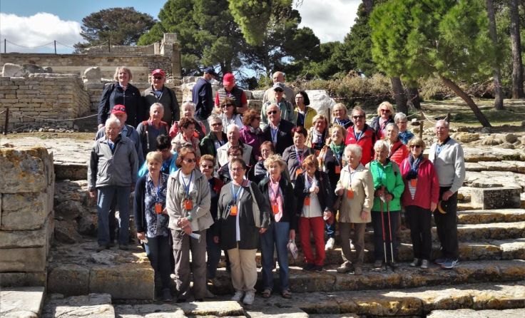 Ein Gruppenfoto vom Frühjahrstreffen in Kreta (Foto: Pensionistenverband)
