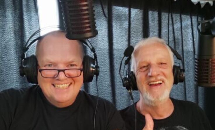 Moderiert wird die Sendung von Bernhard Riedler und Diethard Grammer (v.l.) (Foto: privat)